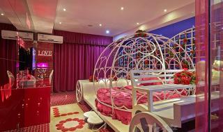 万爱情侣酒店加盟