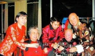 母亲去世讣告朋友圈 母亲去世讣告朋友圈